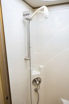 2014 Fleetwood Discovery 40E photo 44