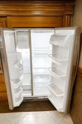 2014 Fleetwood Discovery 40E photo 28