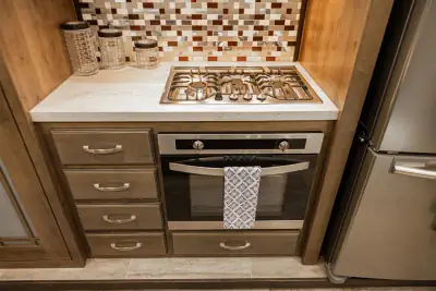 2018 Keystone Montana 3811MS photo 51