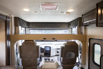 2020 Thor Motor Coach Windsport 29M photo 18