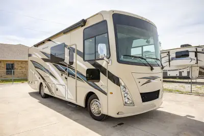 2020 Thor Motor Coach Windsport 29M photo 2