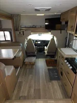 2020 Thor Chateau 24F photo 8