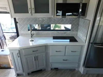 2021 Fleetwood Southwind 35K photo 16