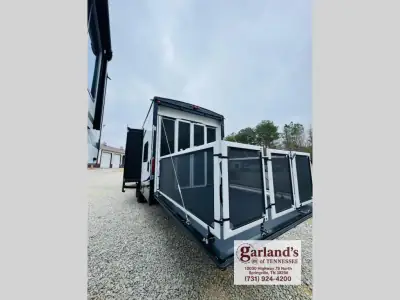2026 Forest River Cherokee Rogue Armored 26L140 photo 7