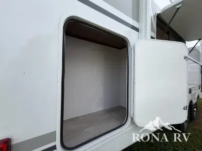2026 Coachmen Freedom Express Ultra Lite 259FKDS photo 25