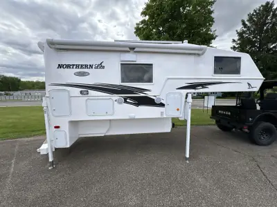 2026 Northern Lite Special Edition 9-6 SE WB photo 10