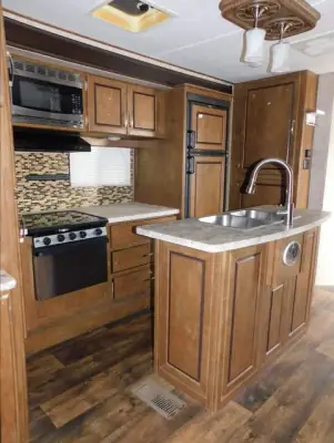 2017 Forest River Wildcat T343BLK photo 11