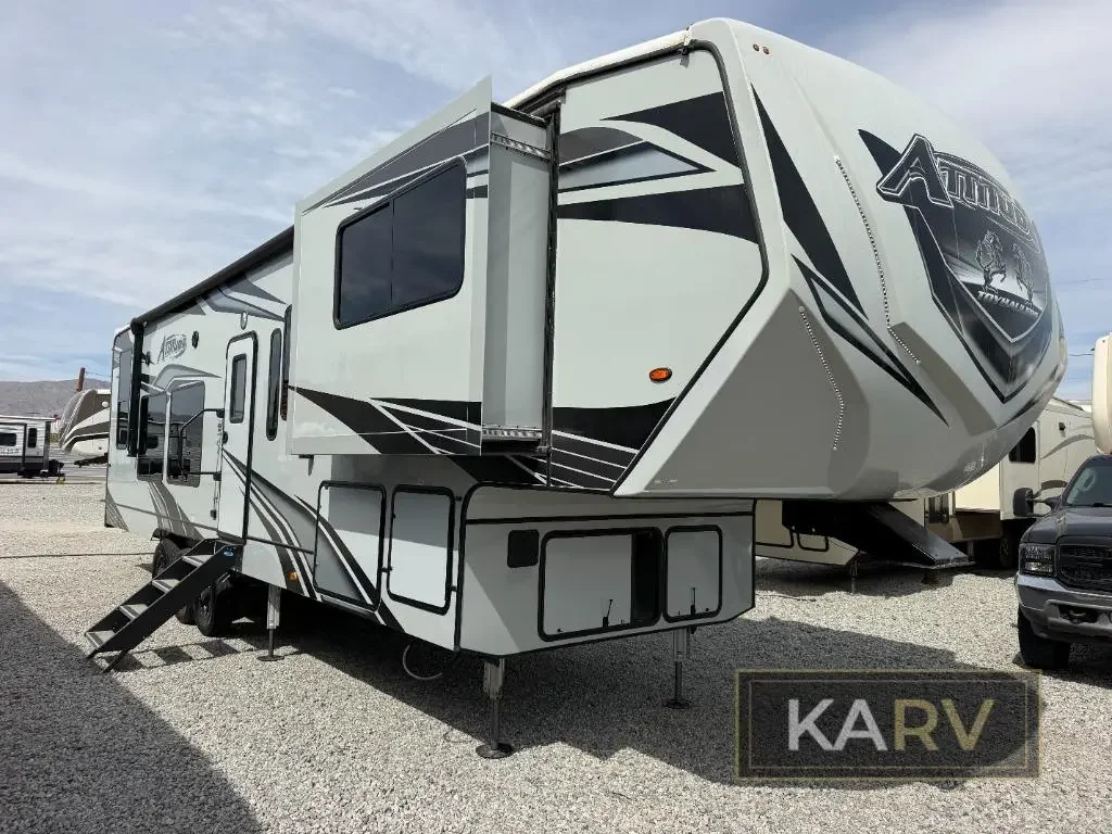 2023 Eclipse Recreational Vehicles Attitude Widebody 3218MM exterior