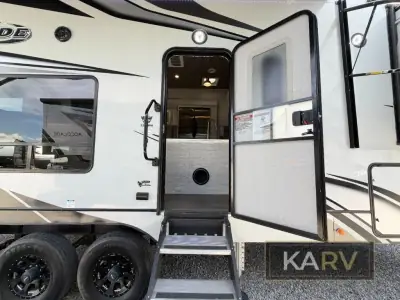 2023 Eclipse Recreational Vehicles Attitude Widebody 3218MM photo 12