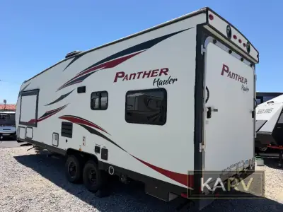 2018 Pacific Coachworks Panther 25FSB photo 5