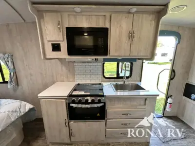2026 Gulf Stream Vintage Cruiser 19CSK photo 18