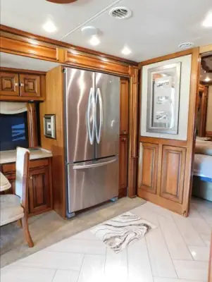 2015 Tiffin Motorhomes Allegro 40SP photo 19