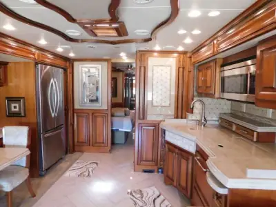 2015 Tiffin Motorhomes Allegro 40SP photo 12