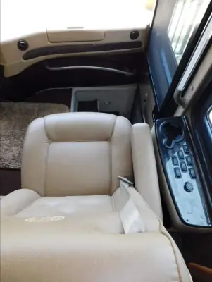 2015 Tiffin Motorhomes Allegro 40SP photo 10