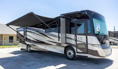 2018 Tiffin Motorhomes Allegro Red 37 PA photo 3