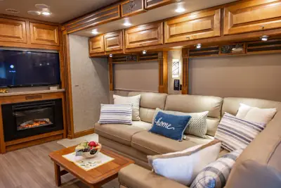 2018 Tiffin Motorhomes Allegro Red 37 PA photo 25