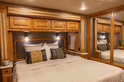 2018 Tiffin Motorhomes Allegro Red 37 PA photo 38