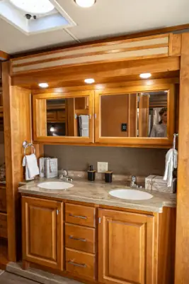 2018 Tiffin Motorhomes Allegro Red 37 PA photo 44