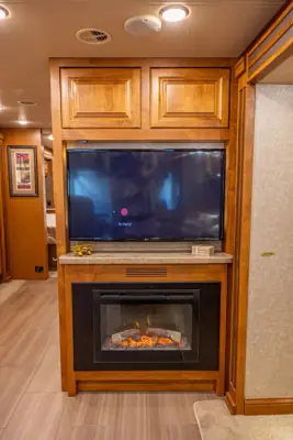2018 Tiffin Motorhomes Allegro Red 37 PA photo 30