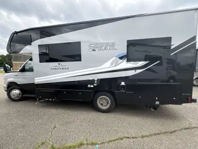 2026 Coachmen Cross Trail 22XG photo 14