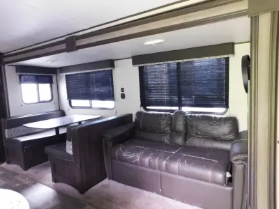 2020 Keystone Springdale SG303BH photo 14