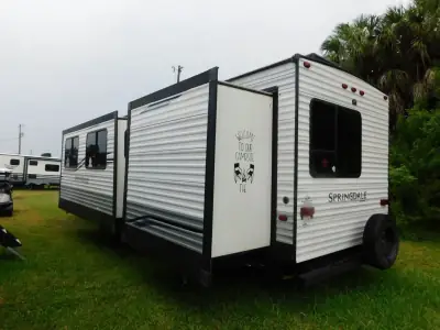 2020 Keystone Springdale SG303BH photo 5