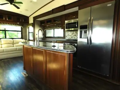 2017 Jayco Pinnacle 36FBTS photo 11