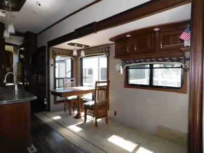 2017 Jayco Pinnacle 36FBTS photo 9