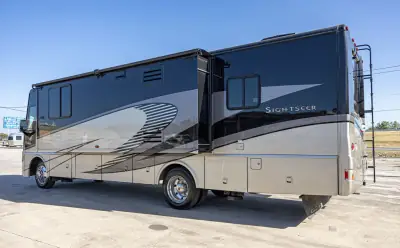 2019 Winnebago Sightseer 33C photo 4