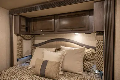 2019 Winnebago Sightseer 33C photo 22