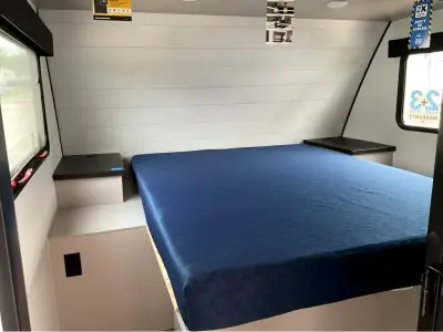 2026 Jayco Jay Feather 29BHB photo 21