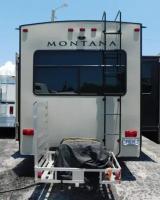 2019 Keystone Montana High Country 330RL photo 7