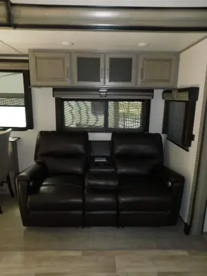 2021 Keystone Montana 3780RL photo 19