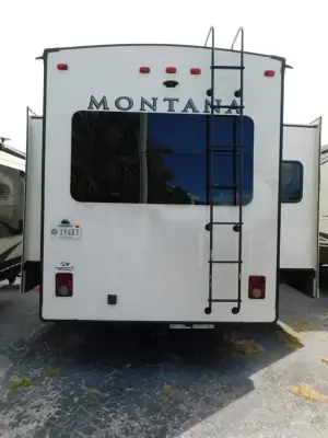 2021 Keystone Montana 3780RL photo 5