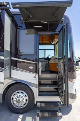 2020 Tiffin Motorhomes Allegro Red 38KA photo 23