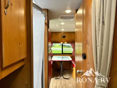 2026 Gulf Stream Vintage Cruiser 19TWD photo 13