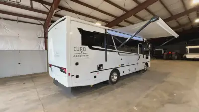 2025 Coachmen Euro 25LE photo 11