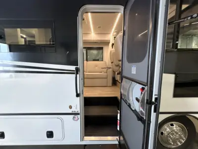 2025 Coachmen Euro 25LE photo 14