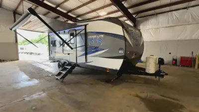 2018 Forest River XLR Hyperlite 19HFS photo 7