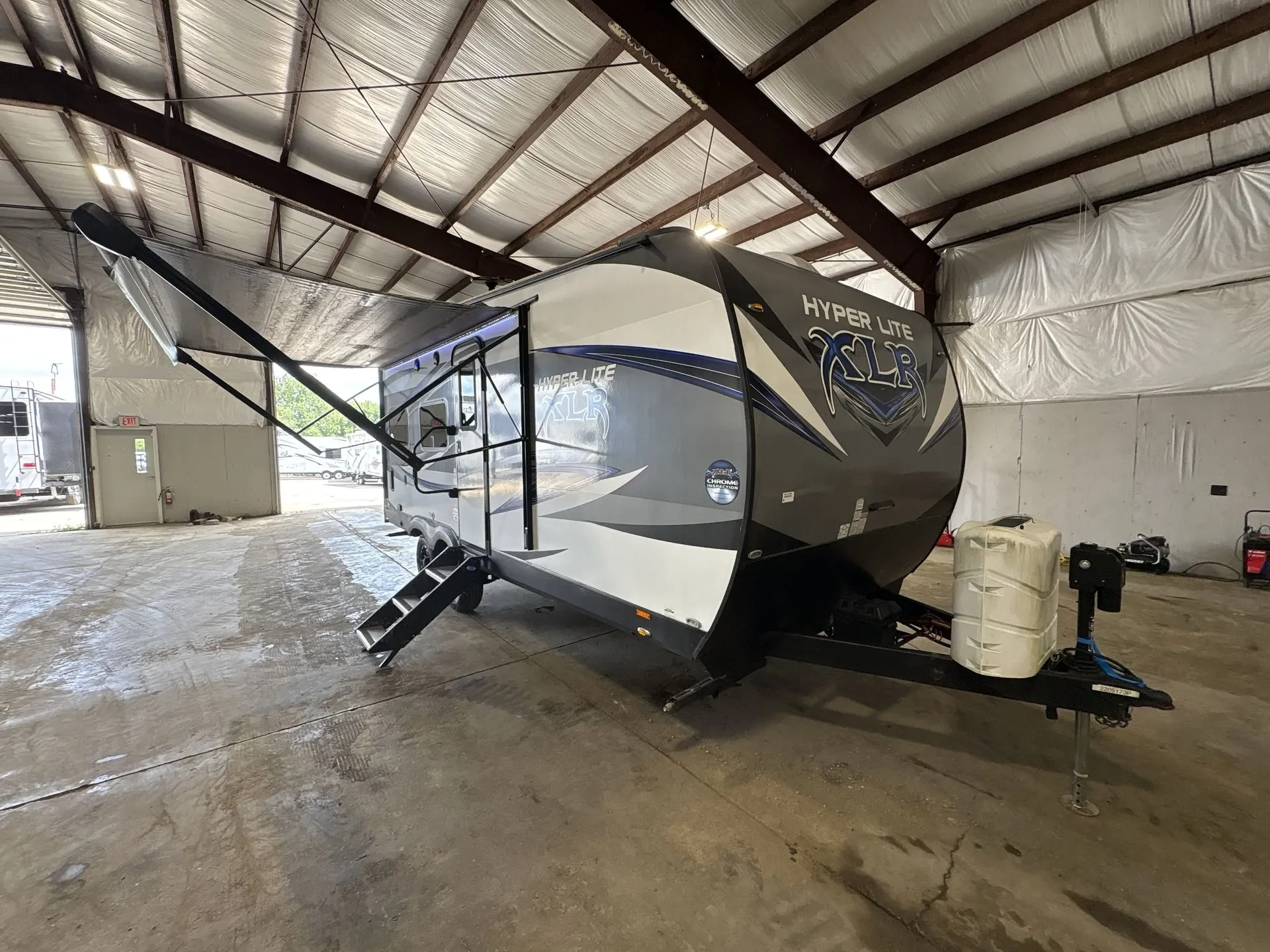 2018 Forest River XLR Hyperlite 19HFS exterior