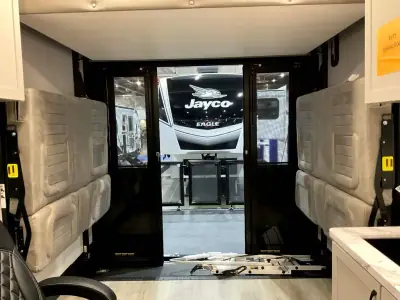 2026 Jayco Seismic Travel Trailer Toy Hauler 214 photo 24