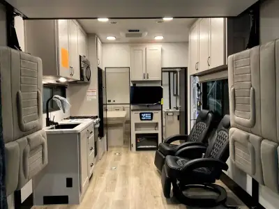 2026 Jayco Seismic Travel Trailer Toy Hauler 214 photo 9