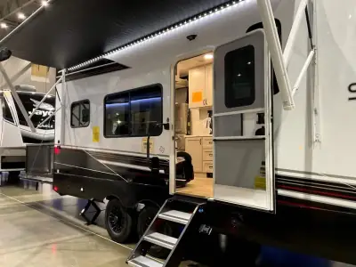 2026 Jayco Seismic Travel Trailer Toy Hauler 214 photo 33