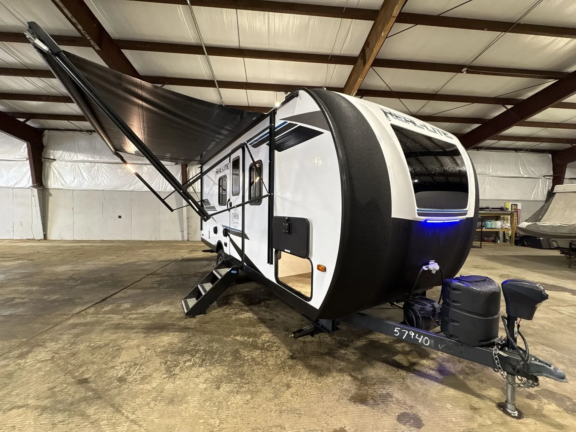 2022 Forest River PALOMINO REAL LITE 186 exterior