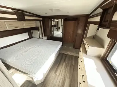2021 Drv Mobile Suites Luxury 36 RKSB photo 21