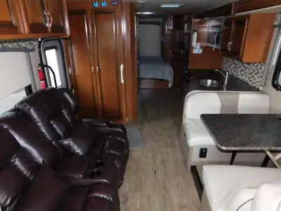 2017 Fleetwood Flair 30P Handicap Accessible photo 13