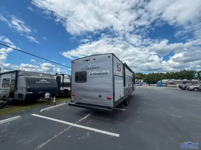 2027 Coachmen Catalina Legacy Edition 323BHDSCK photo 5