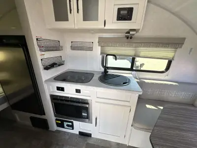 2021 Forest River R-Pod M-171 photo 34