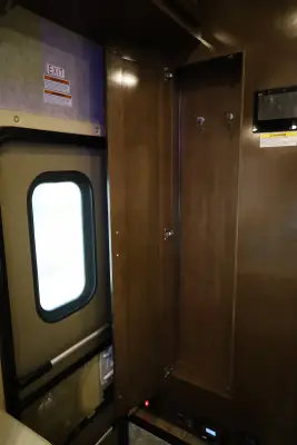 2019 Thor Motor Coach Omni BB35 photo 13