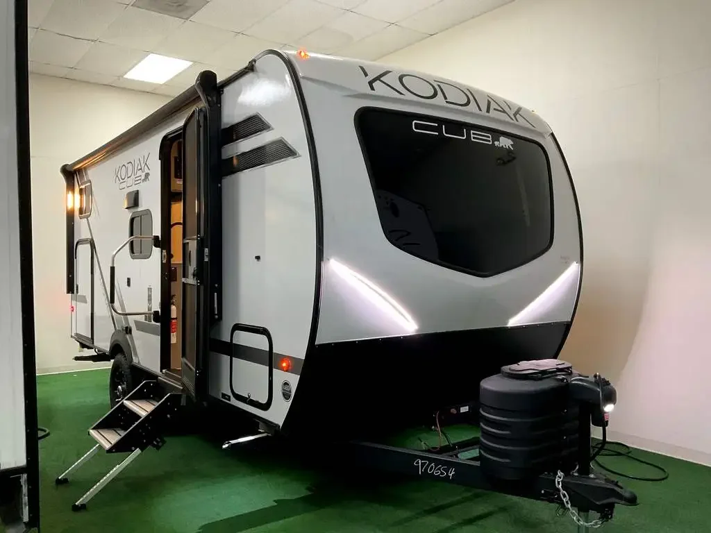 2025 Dutchmen Kodiak Cub 170BH exterior